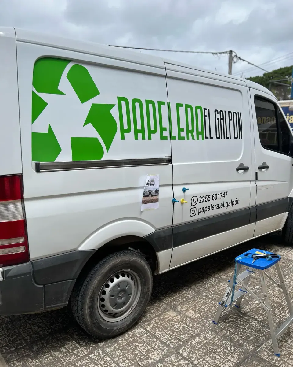 Papelera El Galpón: la flota ploteada — foto 4