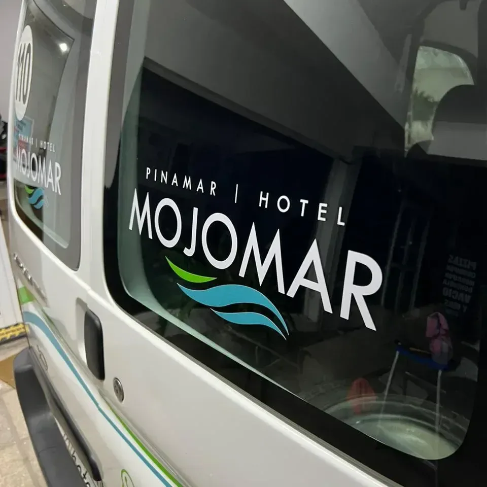 Hotel Mojomar: diseño y ploteo vehicular — foto 2