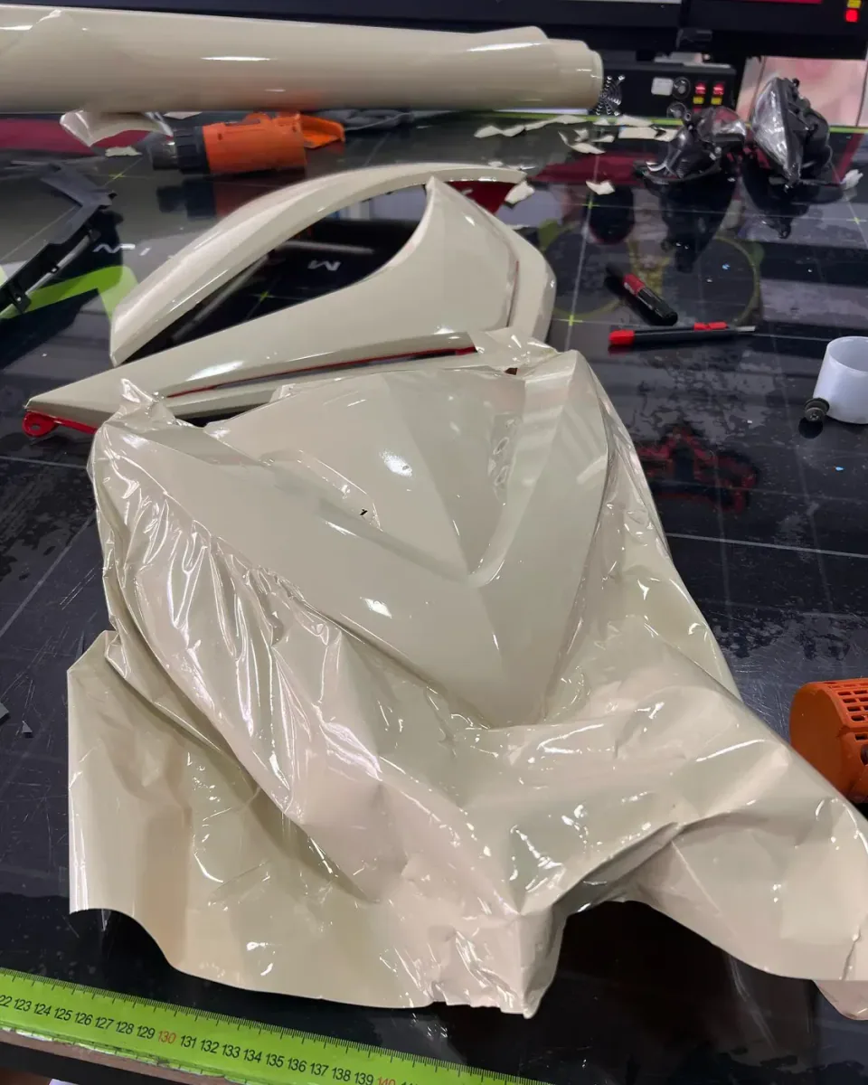 Honda Wave forrada en beige — foto 5