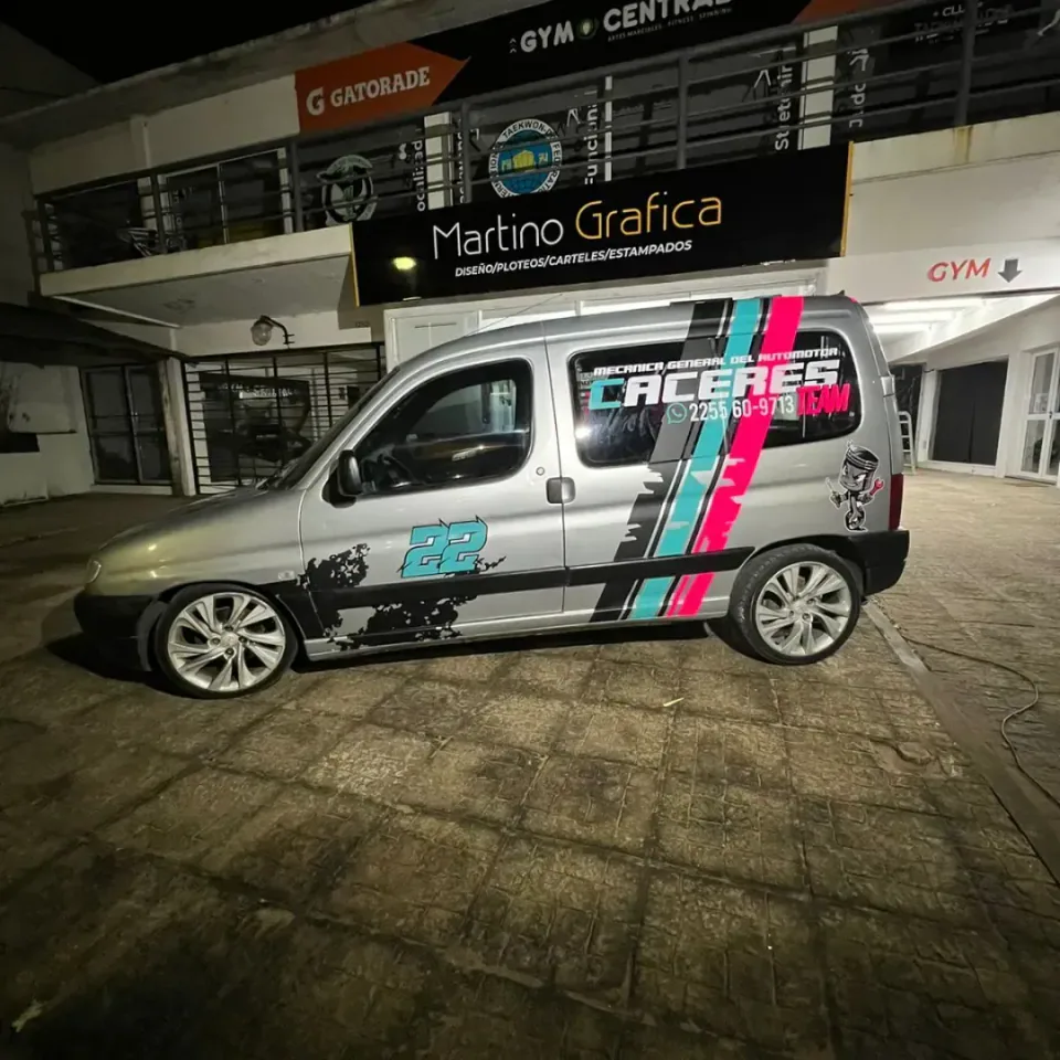 Cáceres Team: ploteo, calcos y estampados — foto 1