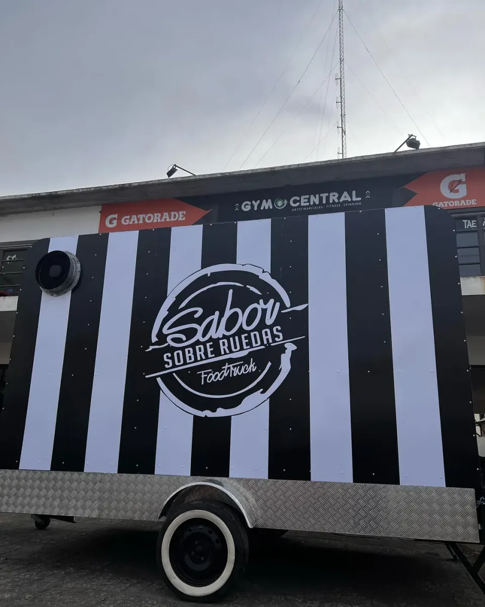 Sabor Sobre Ruedas: food truck