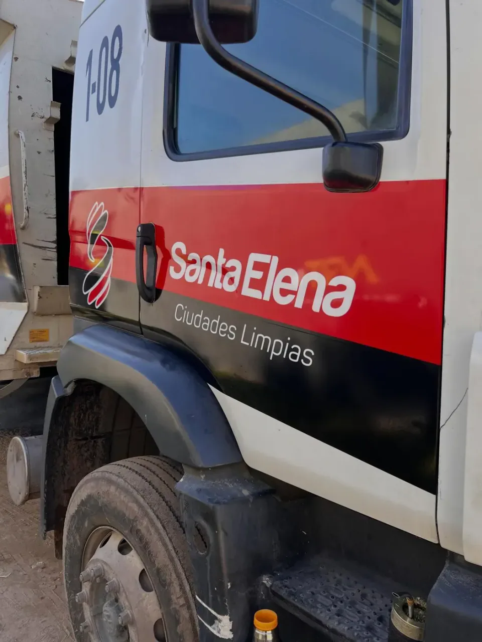 Ploteo y rotulación para Santa Elena