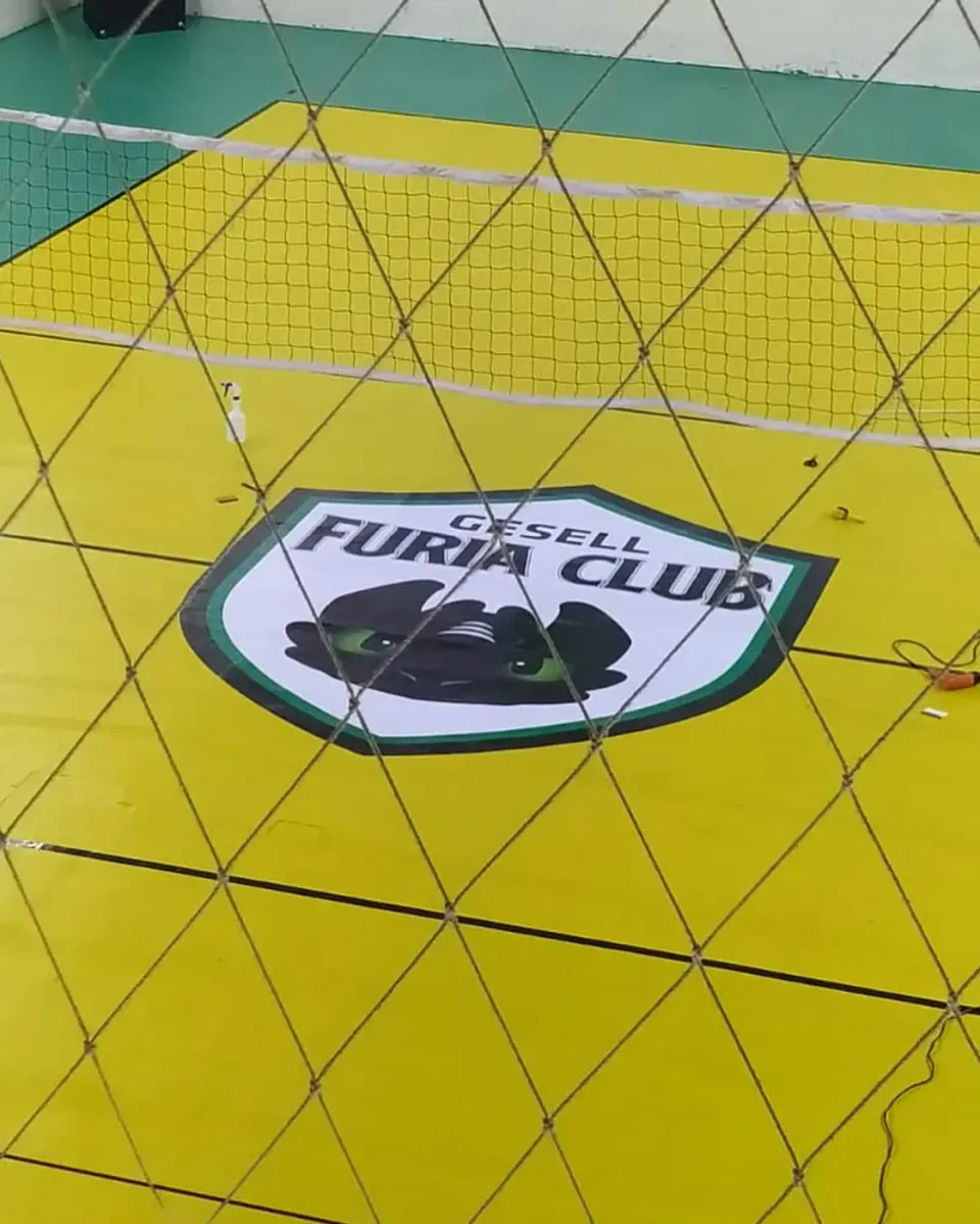 Gesell Furia Club: vinilo para piso — foto 2