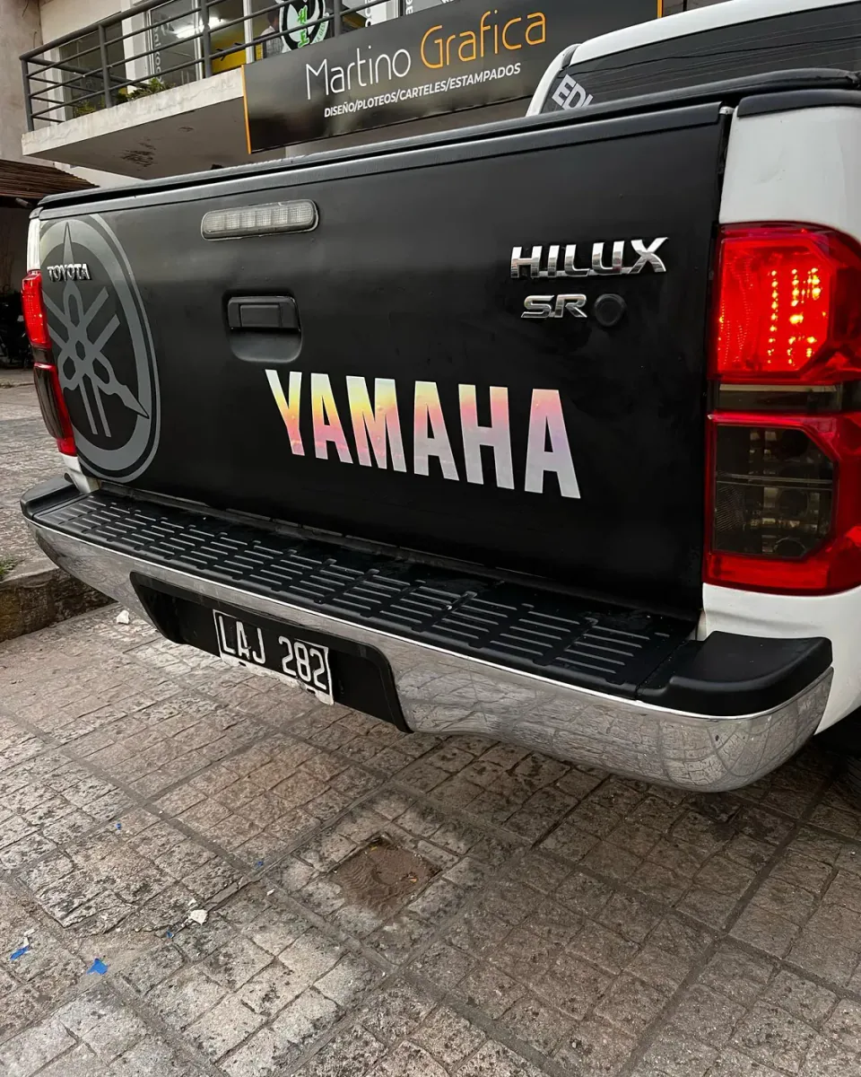 Brumat Automotores: logo y ploteo — foto 2